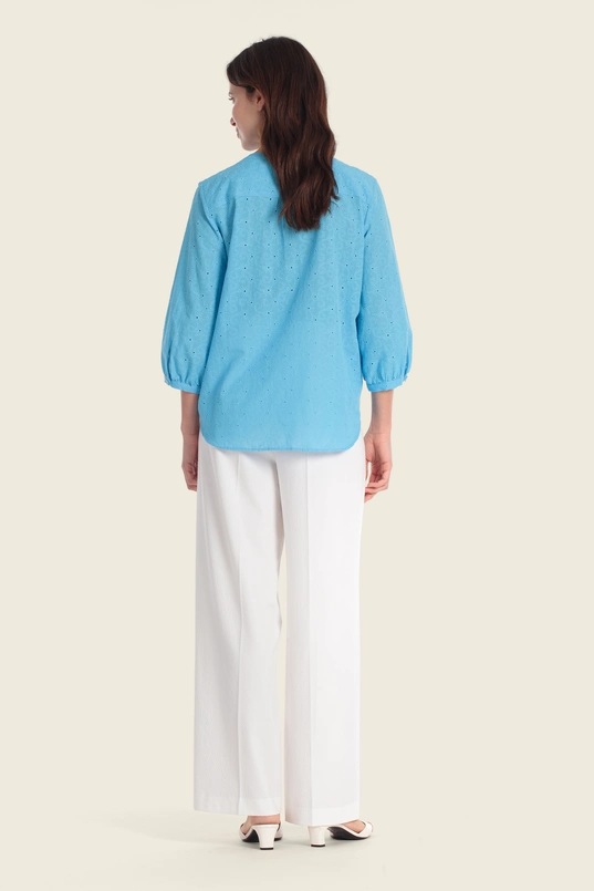 Blouse met borduurmotief