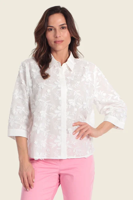 Blouse met geborduurd dessin