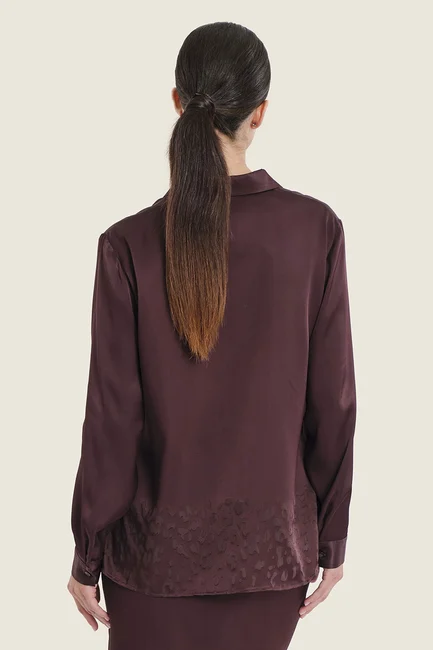 Satijnen blouse met bloemendetail