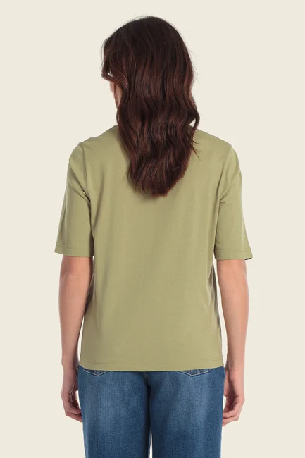 Top met glanzende tekstprint