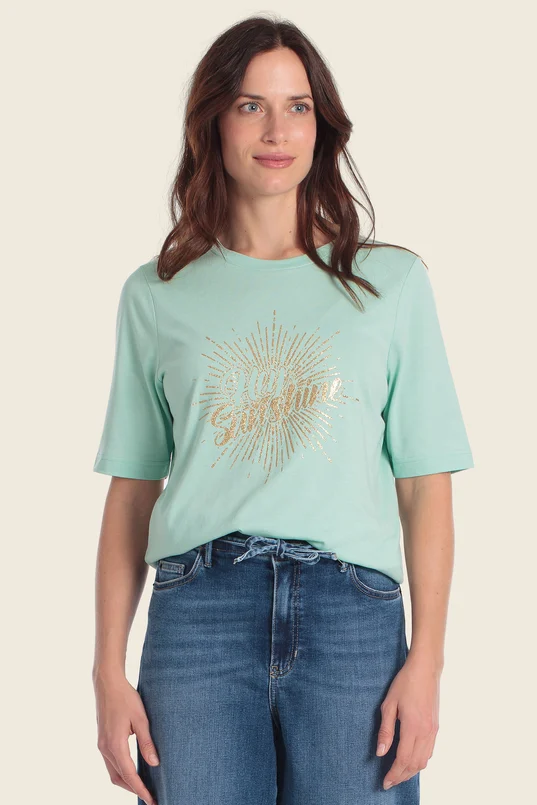 Top met glanzende tekstprint