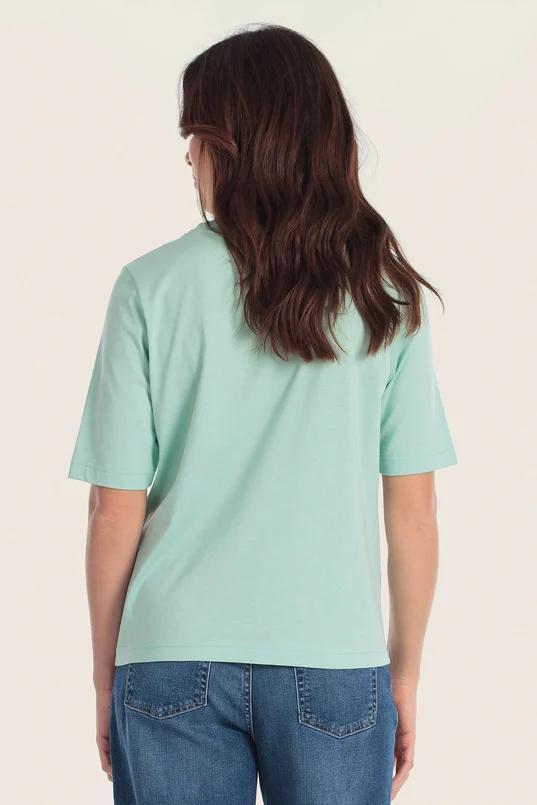 Top met glanzende tekstprint