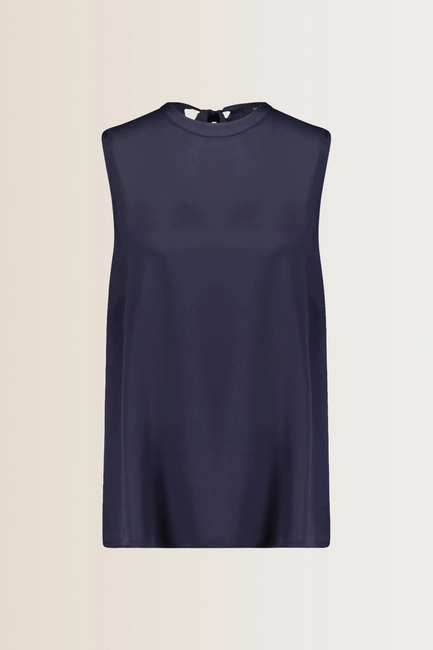 Top met strikdetail achter