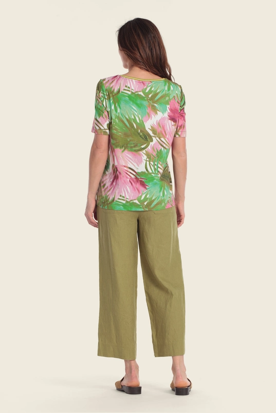Top met tropische print