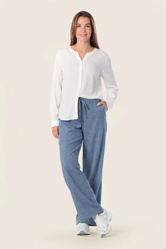 Witte blouse met structuur